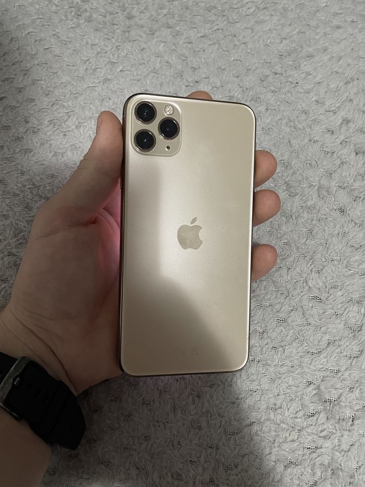 iPhone 11 Pro Max 256 G gold