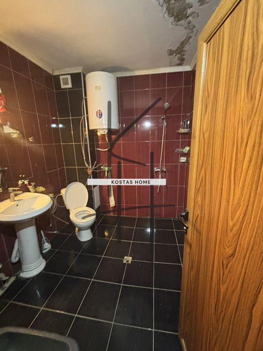 Продава се Двустаен апартамент в Варна, Аспарухово - 72 кв.м за 1931 €/кв.м - Снимка #3