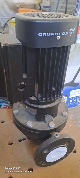 De vânzare – Grundfos MG80A2-19FT100-B (nou, nefolosit)

Vând pompa Gr