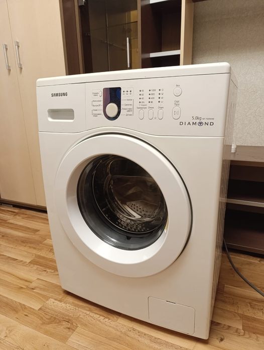 Стиральная машинка автомат 5кг