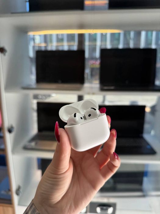 AirPods 4 от Актив Маркет Рассрочка 0-0-12