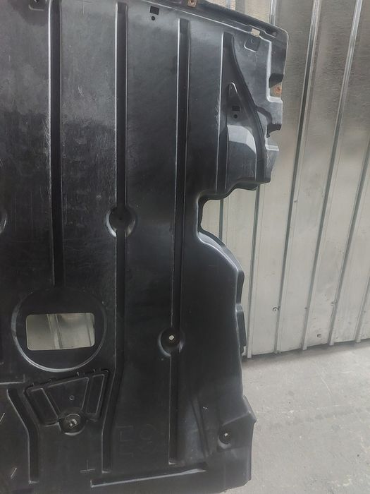 Scut motor BMW E90 E91 E92 Original