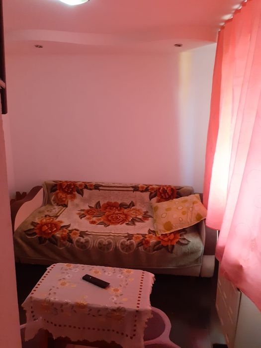 Garsoniera de închiriat  Târgu jiu