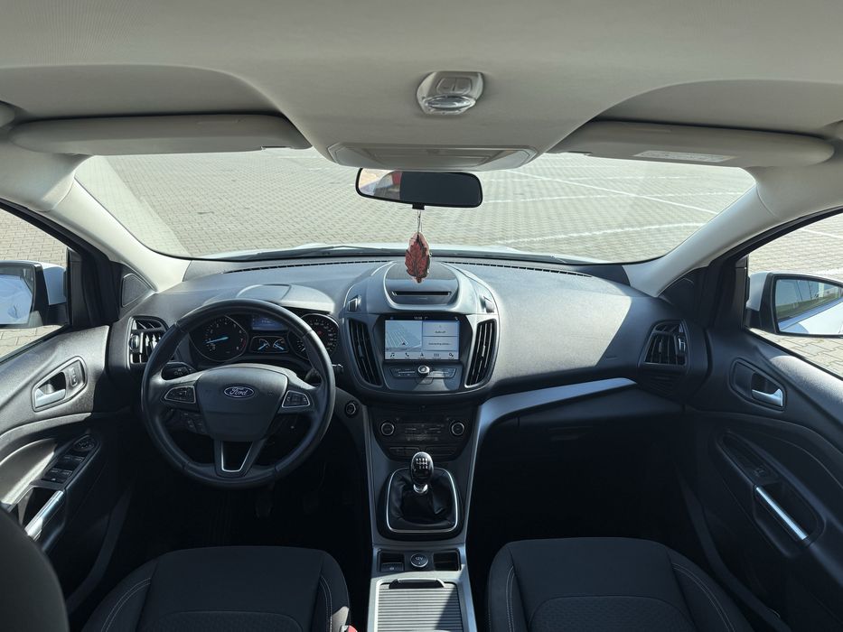 Ford Kuga / 2019 / ecoboost / 80.123 km /