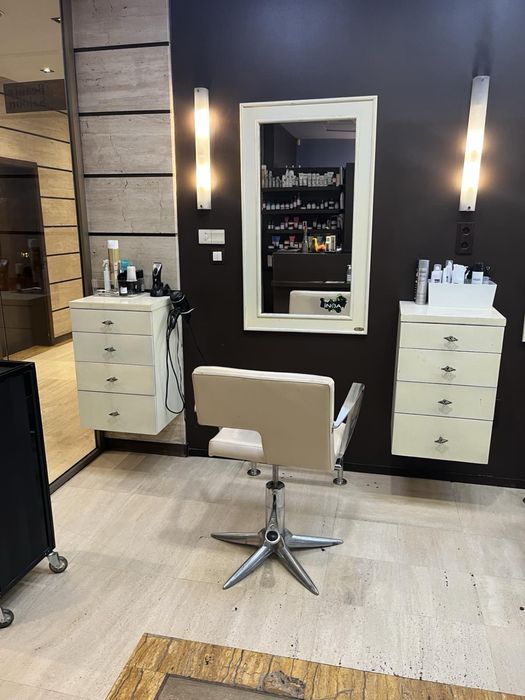 Стол за фризьорски салон