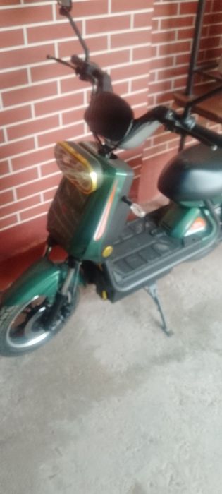 Продам скутер электронных