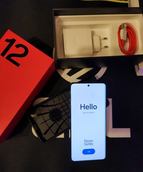 Telefon mobil OnePlus 12, 5G, Silky Black, 512 GB, Ca nou