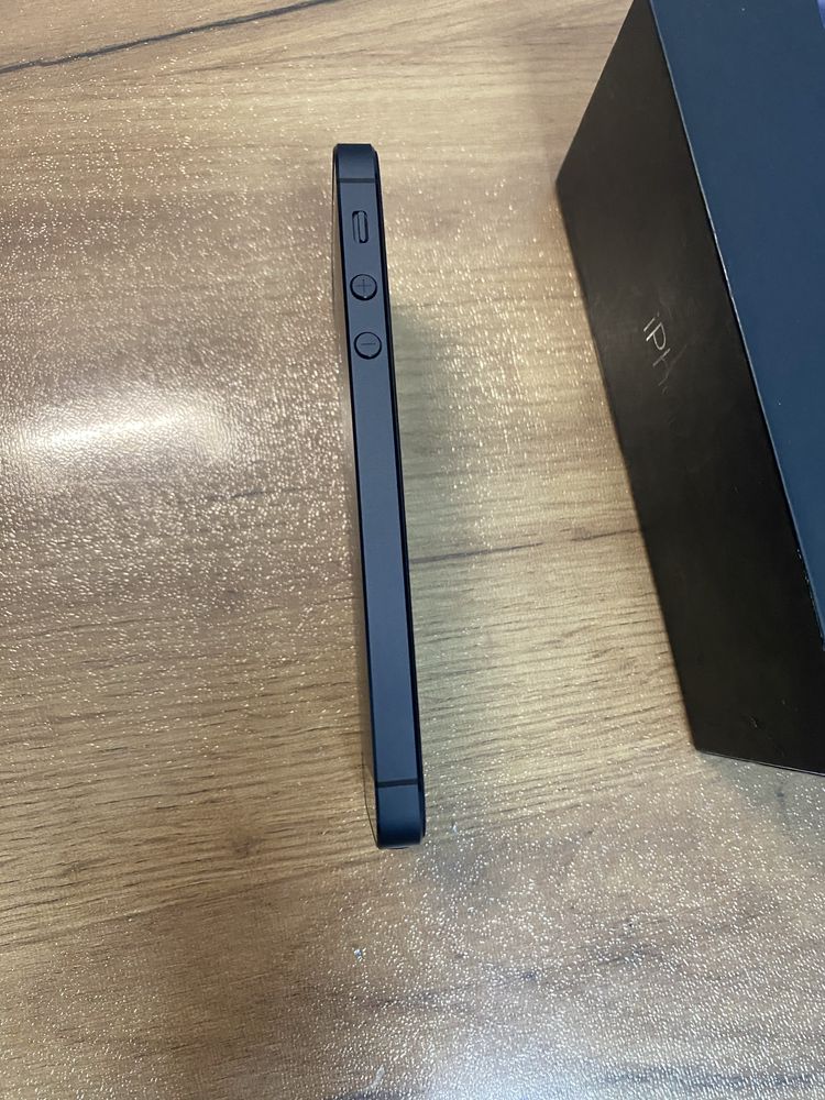 Iphone 5 32gb ios 6/8 идеал