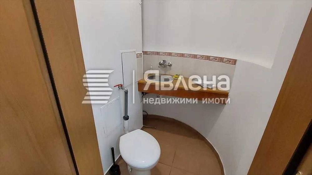 Продава се Магазин в София, Изток - 36 кв.м за 1771 €/кв.м - Снимка #1