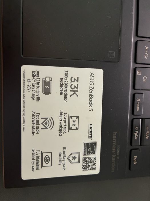 Vand laptop ASUS ZenBook S UX393EA