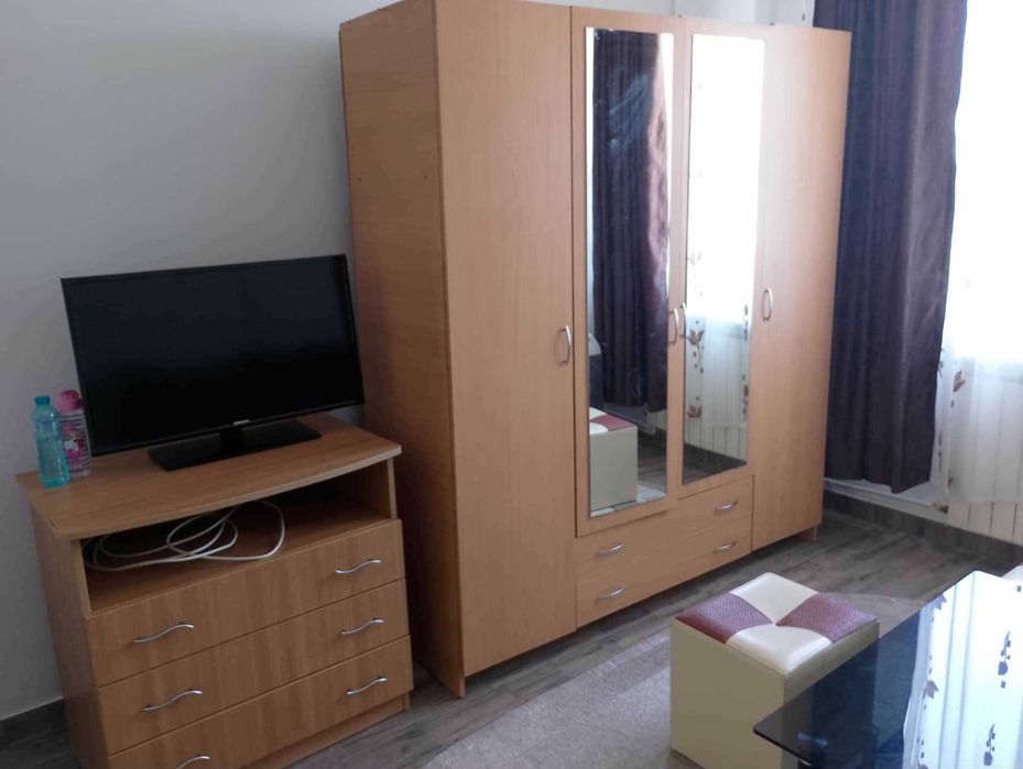 Garsoniera de inchiriat