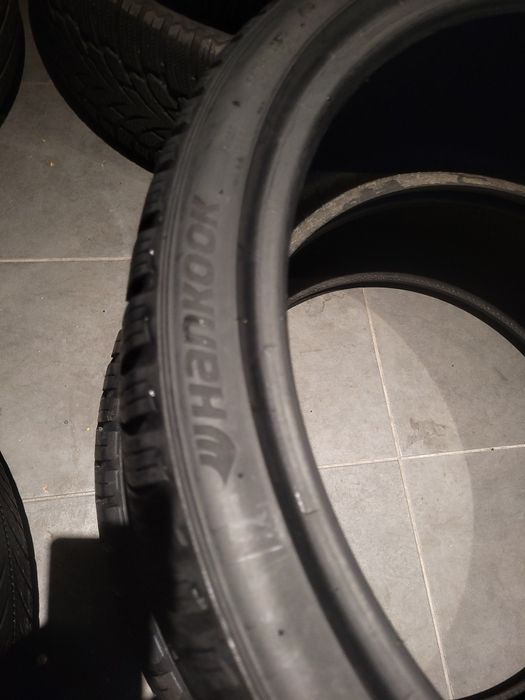 225 35 19 Anvelope de iarnă Hankook Dot  26.22