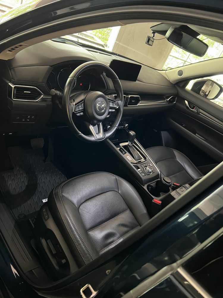 Vand Mazda CX-5 G194 AWD AT Revolution Top