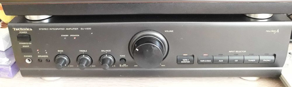 Pantaloni combat 50 talia 0 si amplificator Technics su-v 500