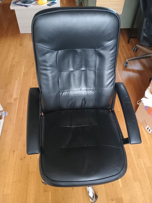 Офис стол метална основа