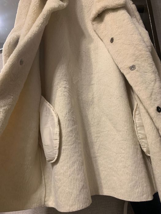 Куртка из искусственного меха.