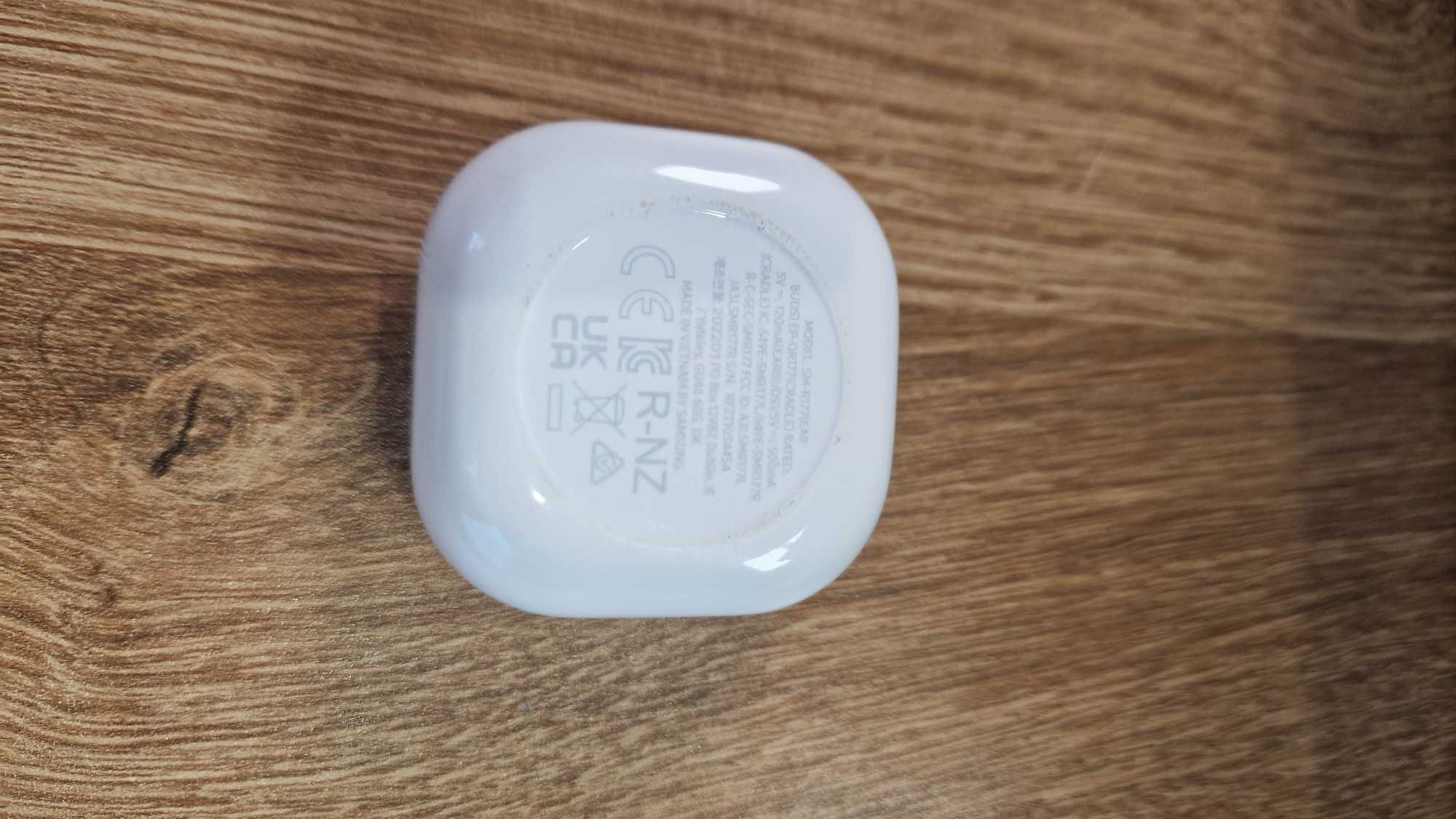 Casti Samsung Galaxy Buds 2