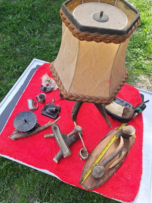 Veioza lumina calda.