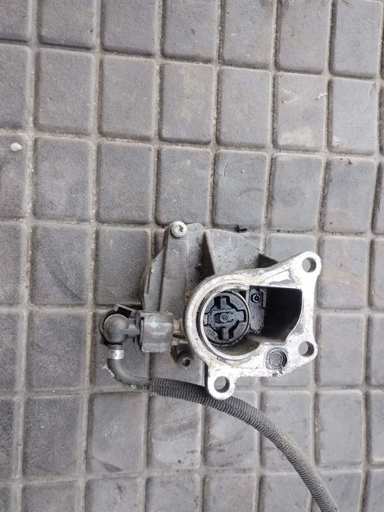 Вакуум помпа за Nissan Primera P12 1.9dci, 120к.с