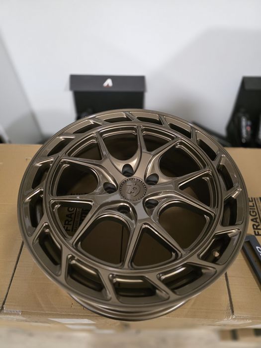 Jante 18 noi pt Audi A4 A5 A6 A7 Mercedes E C CLA Volkswagen Bmw 3 4 5