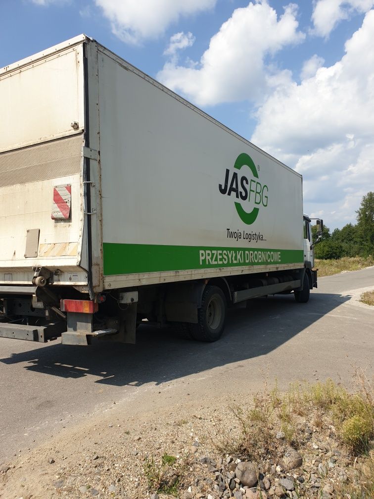 Vând Camion MAN. Sau schimb cu auto sau utilaje