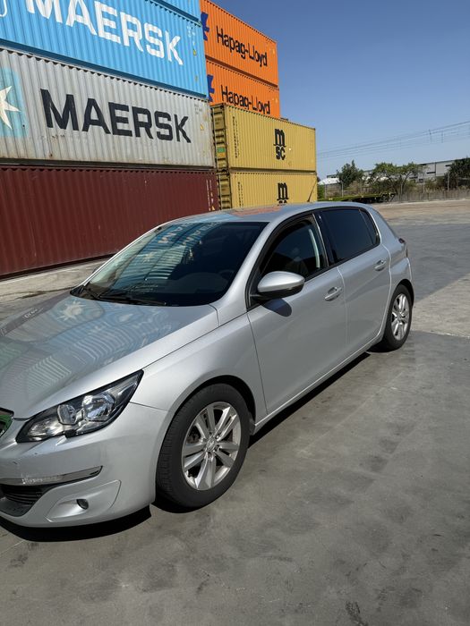 Peugeot 308 1,2 benzina hatchback