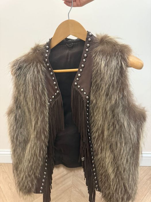 Продам жилетку!