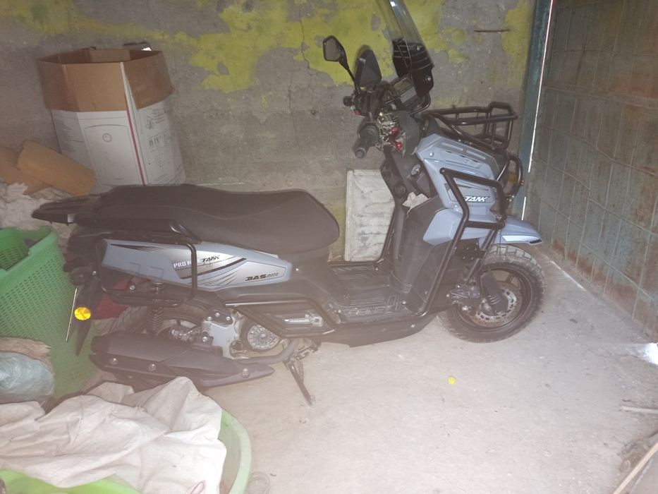 Скутор танк. 150 куб.