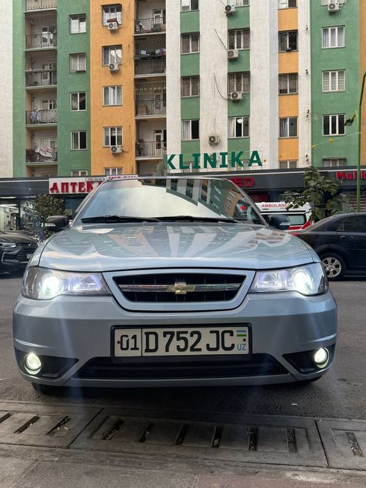 Nexia 2 donc 1.6 L.Делфин сотилади