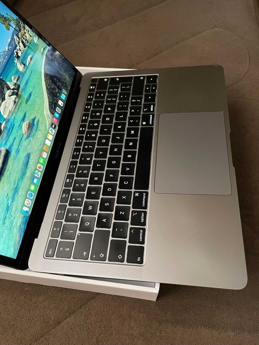 13" Core i5 MacBook Air А1932 (2019) Space Grey