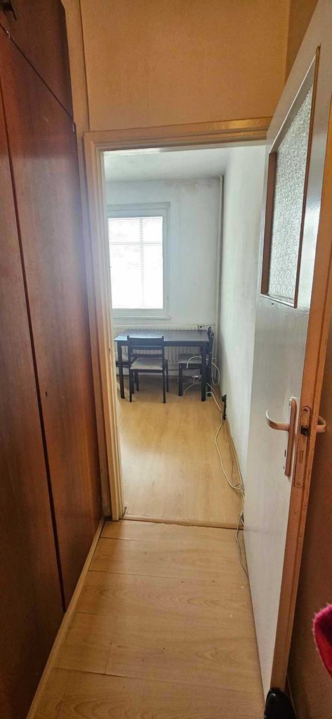 Продава се Двустаен апартамент в София, Люлин 5 - 42 кв.м за 2141 €/кв.м - Снимка #2