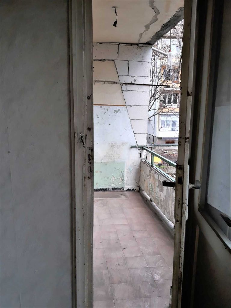 Продава се Тристаен апартамент в Стара Загора, Център - 78 кв.м за 1186 €/кв.м - Снимка #7