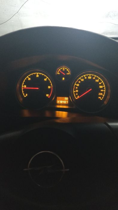 Dezmembrez opel astra h 1.7 tdci