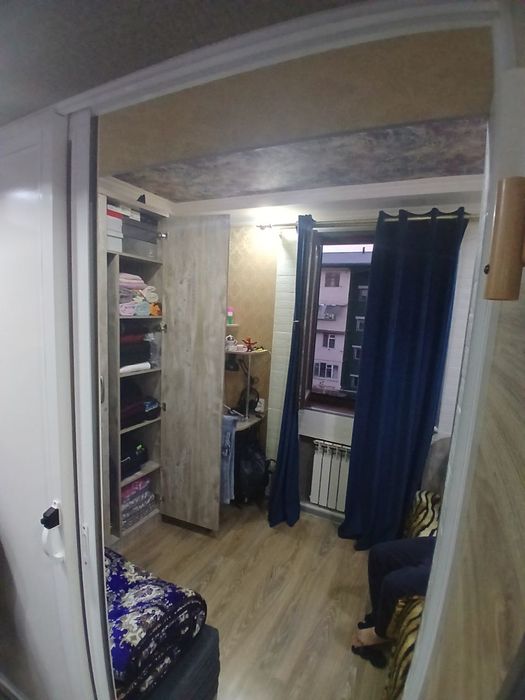 Продается 2х квартира на против риссового базара (RV33)