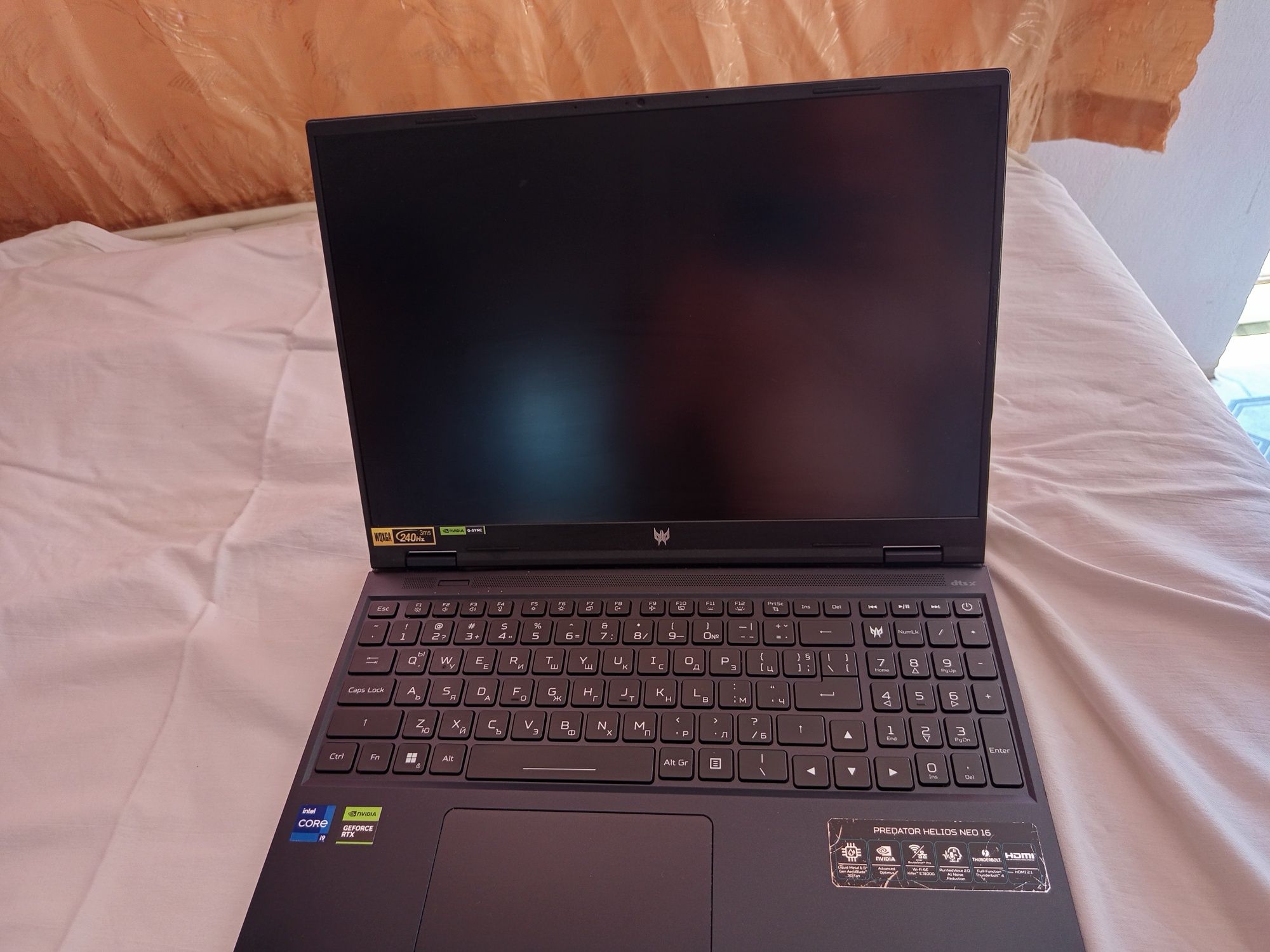 Acer Predator helios neo 16 (PHN 16-72)
