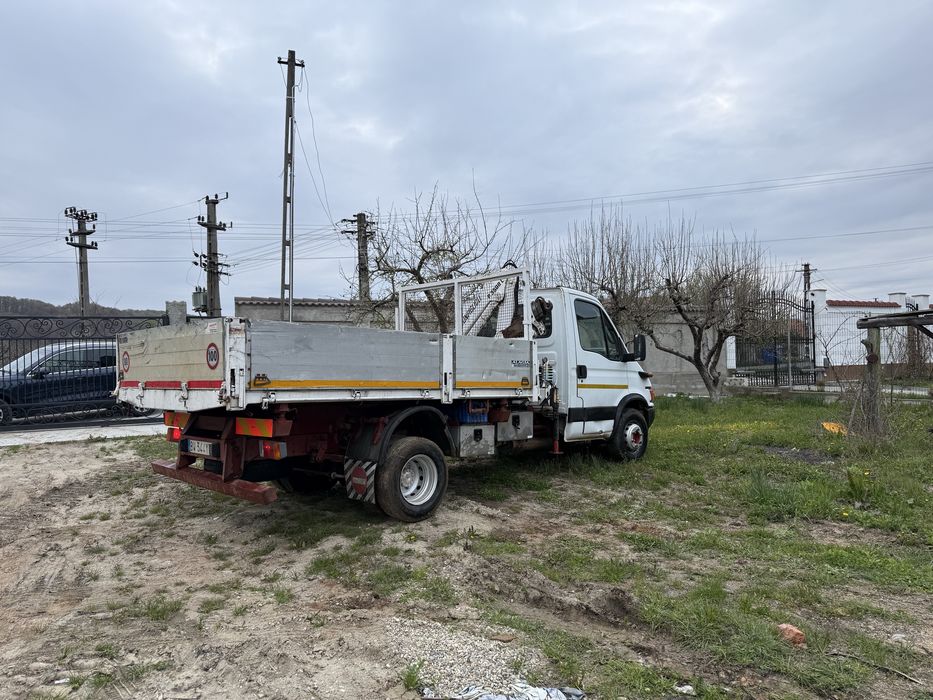 Iveco Daily Basculabil cu Macara