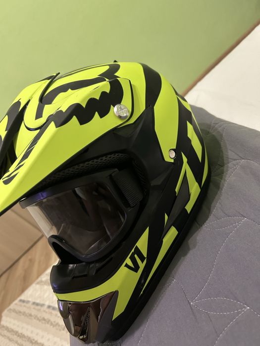 Каска за колело.