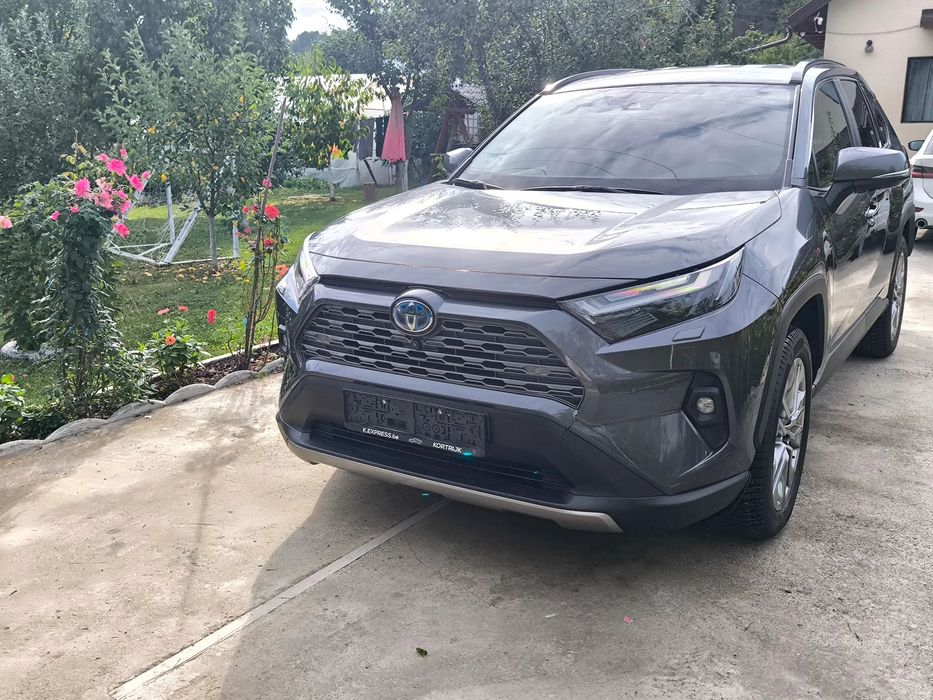 Toyota RAV4 Toyota RAV4 Luxury 2.5 hybrid