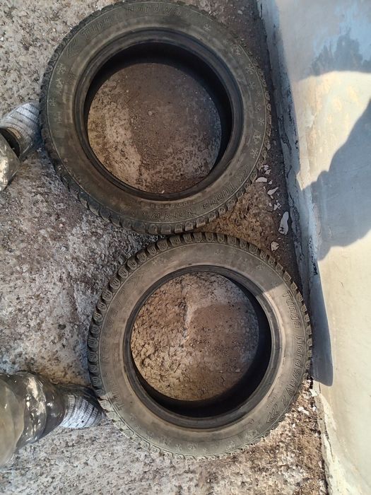 Продам шины зимние