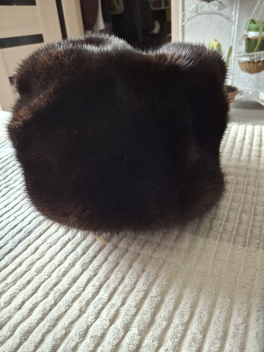 Продам норковую шапку