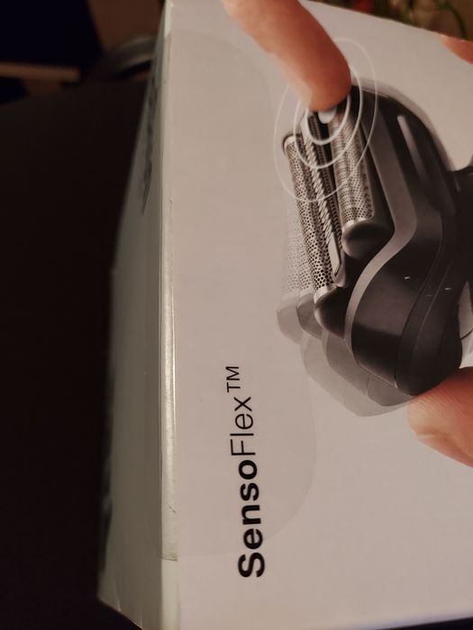 Aparat de ras electric Braun series 6 NEW