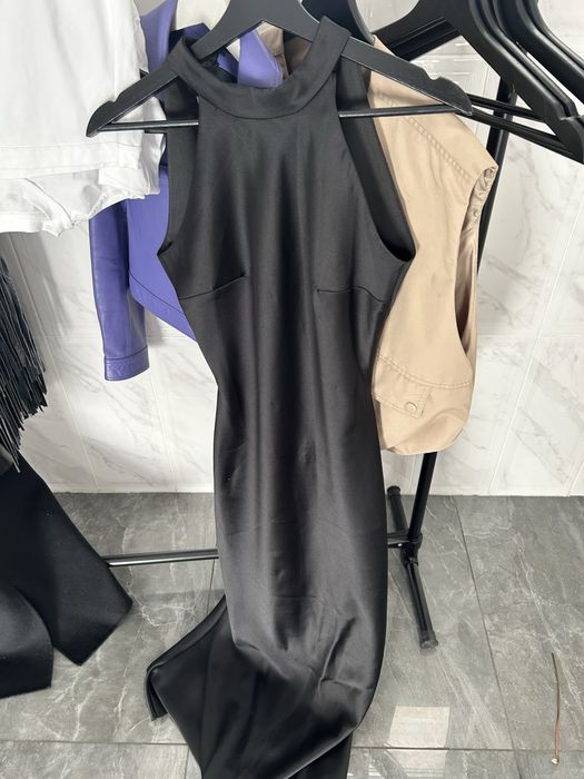 Платье длинное черное