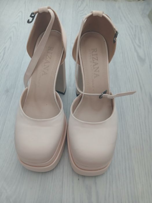 Новый Туфли 37-размер ,качество отличное