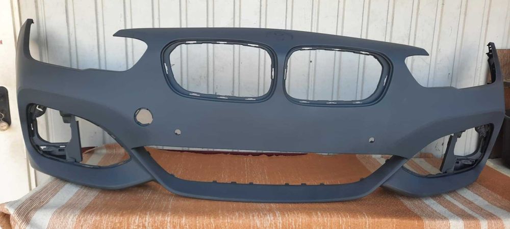 Bara fata BMW Seria 1 F20 Lci 2015-2018 facelift M pachet