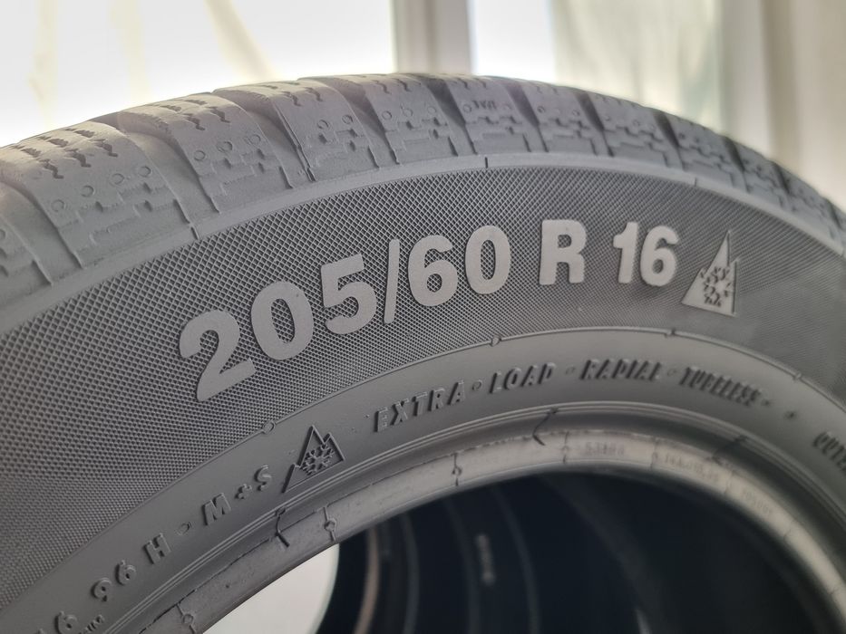 205/60/16 Continental 4Броя: 200лв 6.5мм