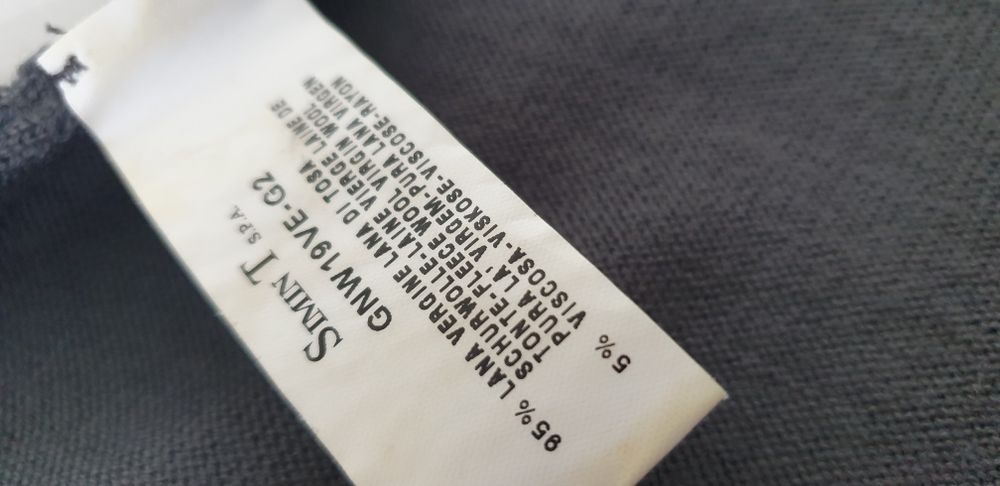 Emporio Armani Wool Knit Made in Italy M ОРИГИНАЛ Мъжки вълнен Пулов