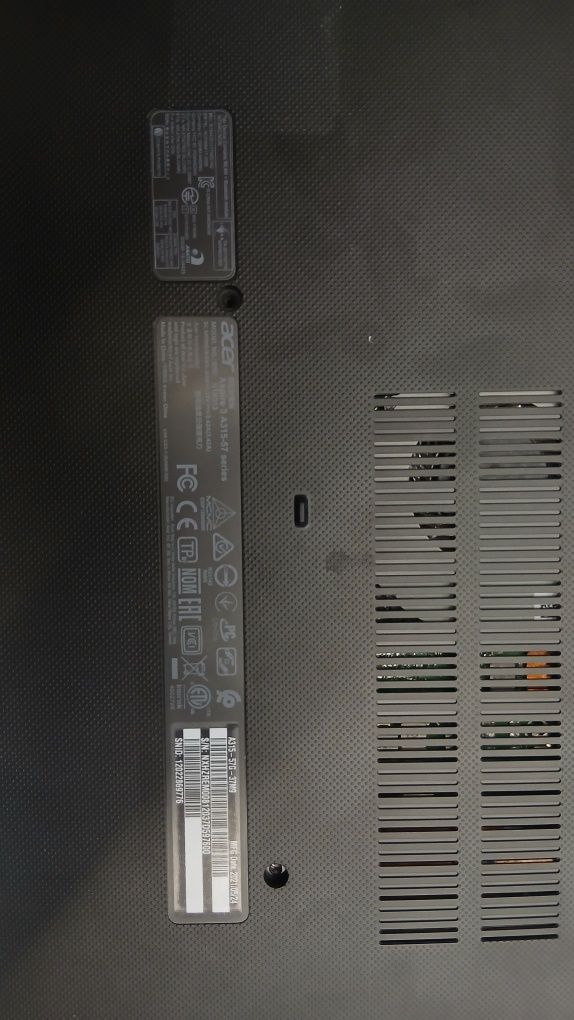 Noutbuk acer core i3