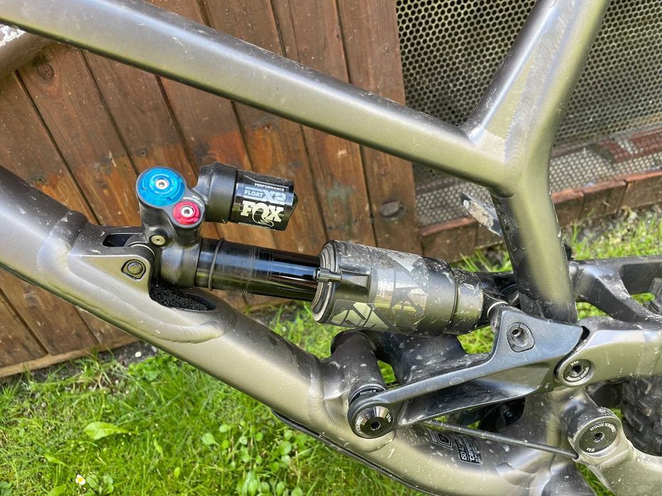 Bicicletă downhill COMMENCAL FRS