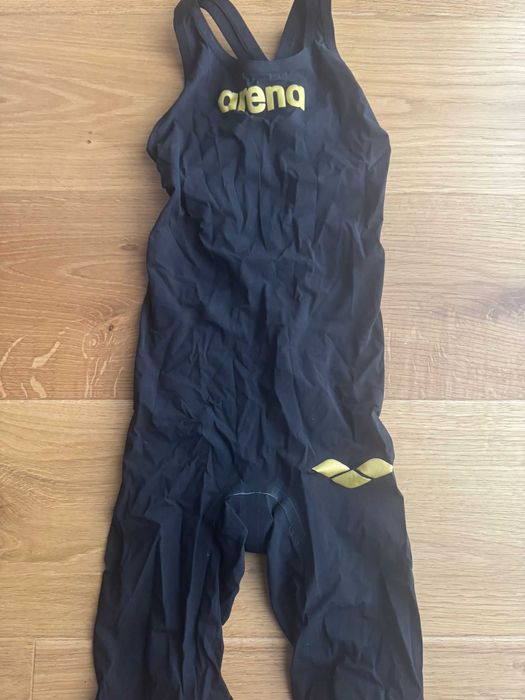 Costum Inot pt Competitie CARBON dama ARENA - marimea UK 24