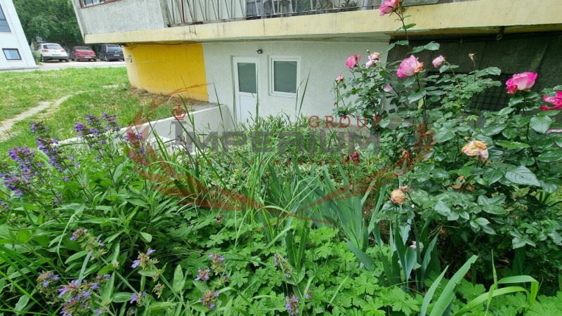 Продава се Едностаен апартамент в Варна, Левски - 12 кв.м за 2167 €/кв.м - Снимка #7